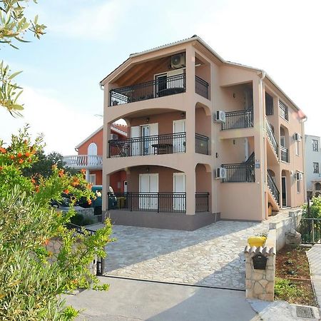 Apartmani Natasa Nino Jezera, Murter ภายนอก รูปภาพ